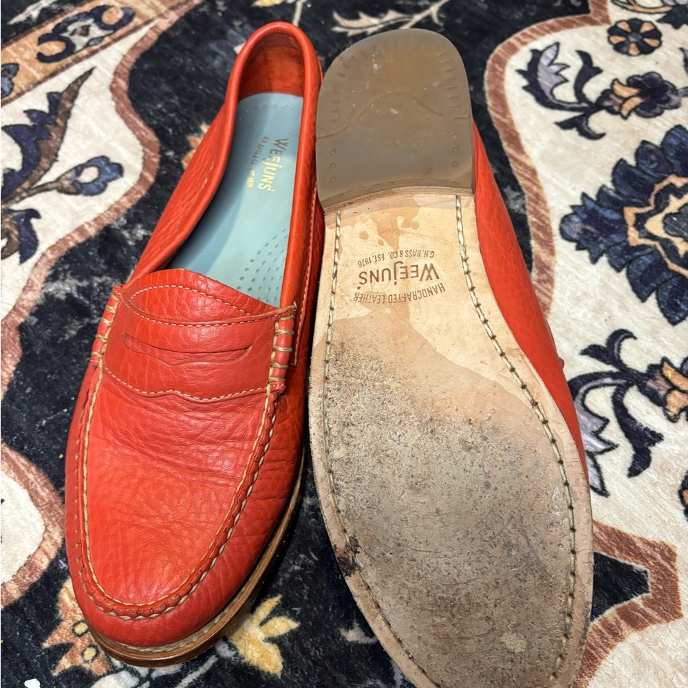 Weejuns Women's Vibrant Orange Leather Loafers - Picture 6 of 6